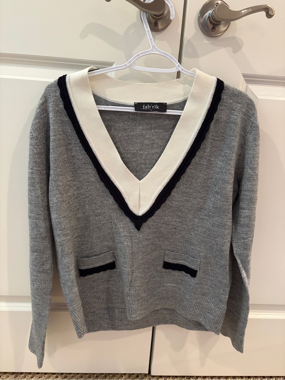 fab'rik Gray V-Neck Sweater with Ivory and Black Trim